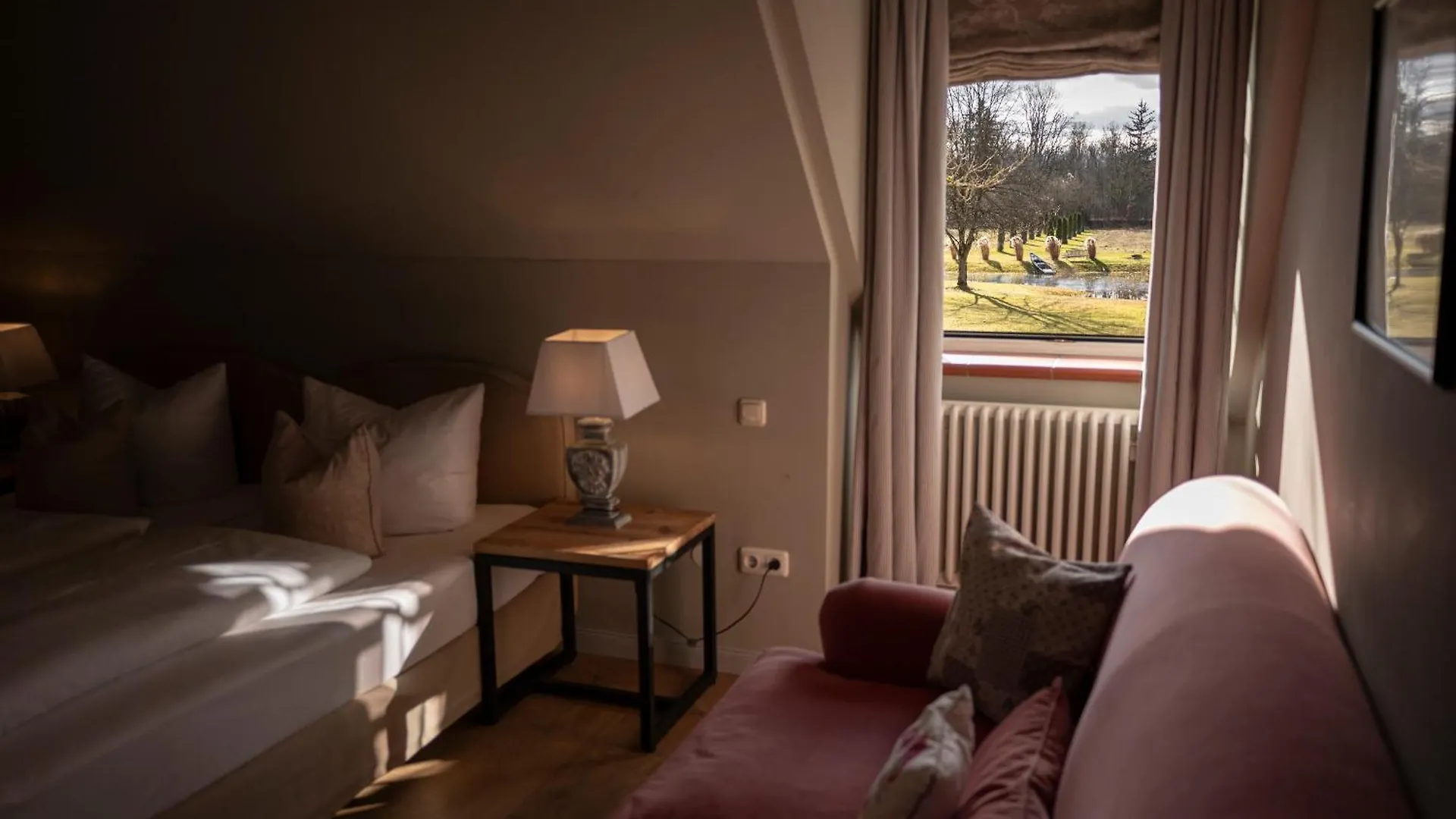 *** Hotel Gut Altholz Landhotel Und Restaurant Hutter Plattling Germany