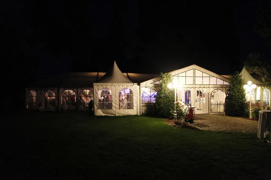 Gut Altholz Landhotel Und Restaurant Hutter Plattling Germany